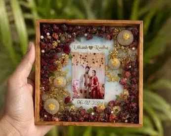 Personalized Resin Memory Tray – Photo & Name | Handmade Wedding Anniversary Gift