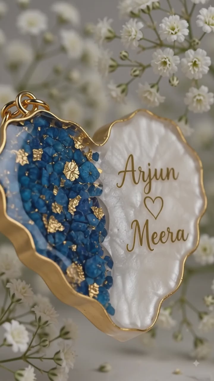 Personalized Resin Heart Keychain – A Keepsake of Love You Carry Everywhere